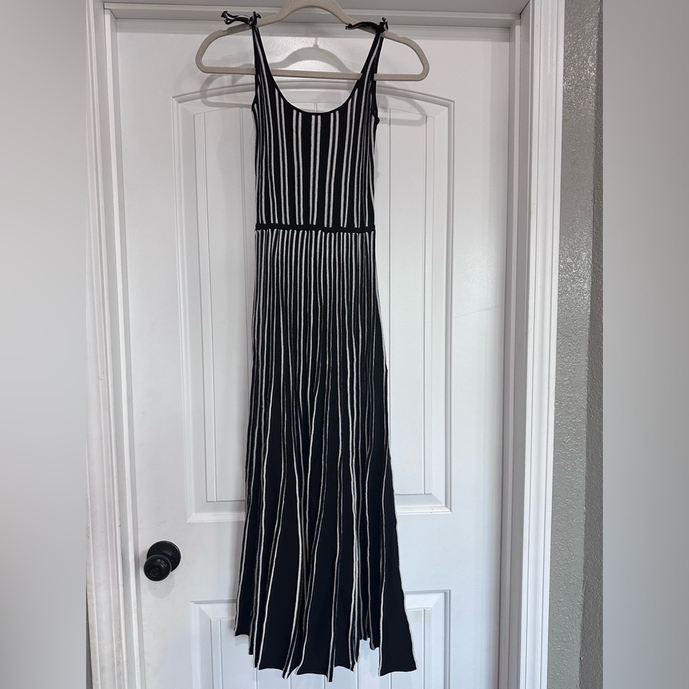 Zara Knit Dress lovely thorn collection